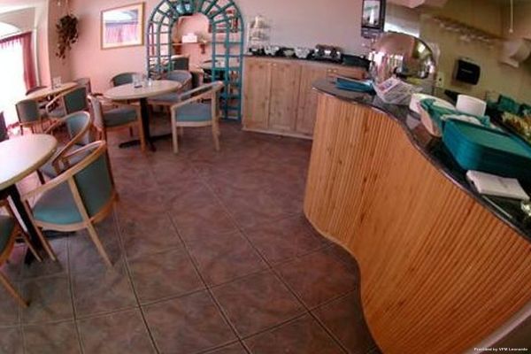 FOREST VILLAS HOTEL (Prescott)